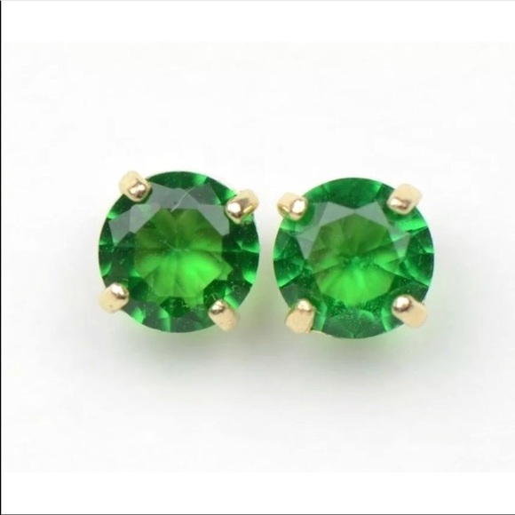 14k Solid White/Yellow Gold 5mm  Stud Earrings - Picture 5 of 9